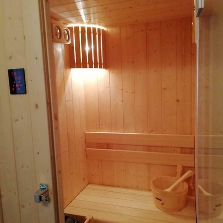 Note D'Arena & Sauna Apartment ヴェローナ エクステリア 写真